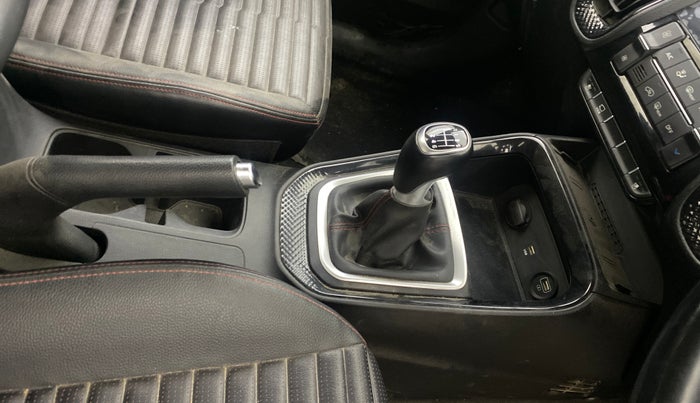 2022 KIA SONET GTX PLUS 1.5, Diesel, Manual, 56,611 km, Gear Lever