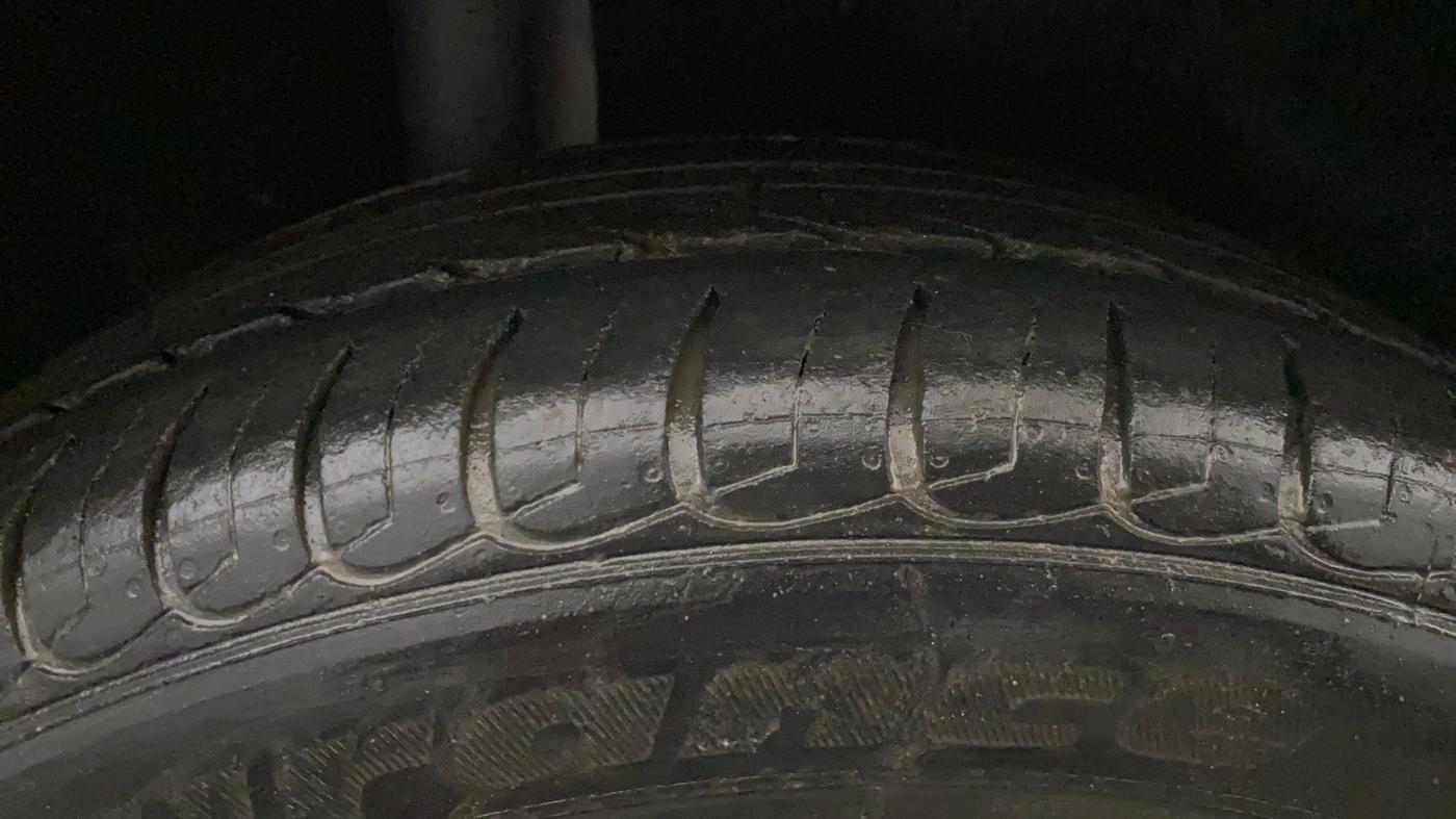 2017 Ford Ecosport TITANIUM 1.5L PETROL, Petrol, Manual, 64,979 km, Right Rear Tyre Tread