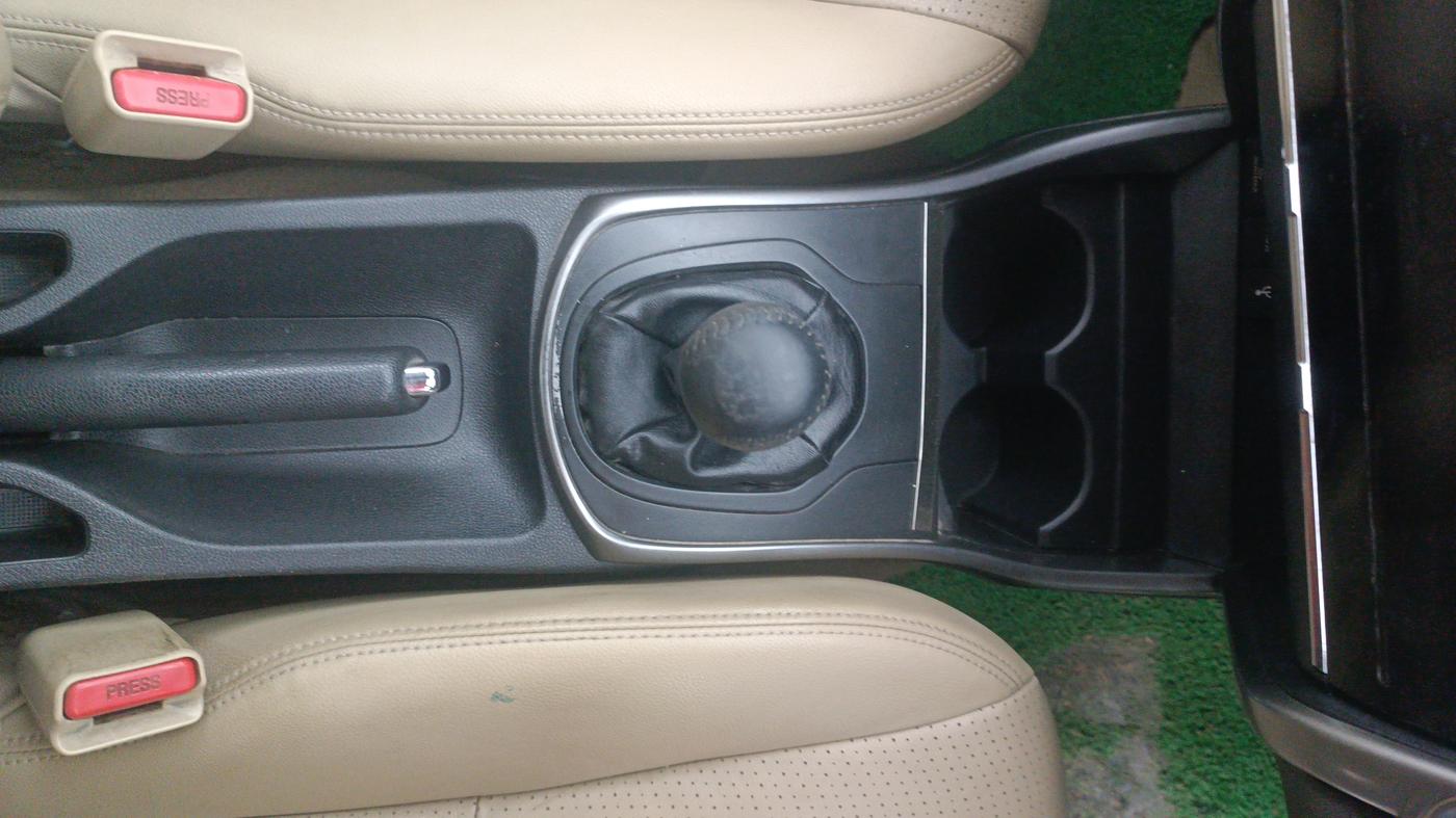 2014 Honda City 1.5L I-VTEC VX, Petrol, Manual, 58,957 km, Gear Lever