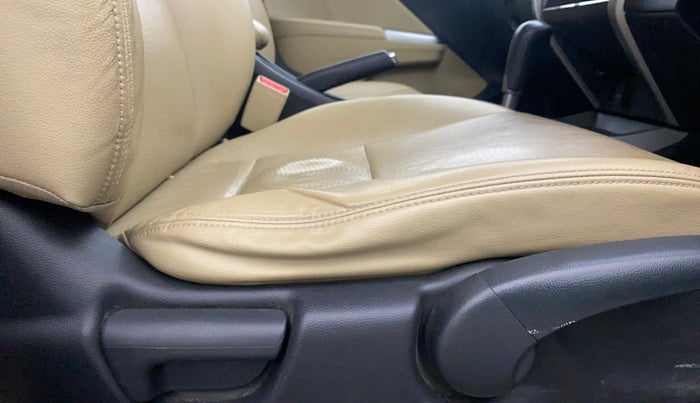 2016 Honda City 1.5L I-VTEC VX CVT, Petrol, Automatic, 65,957 km, Driver Side Adjustment Panel