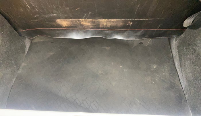 2018 Datsun Redi Go T(O) 1.0 AMT, Petrol, Automatic, 32,116 km, Boot Inside