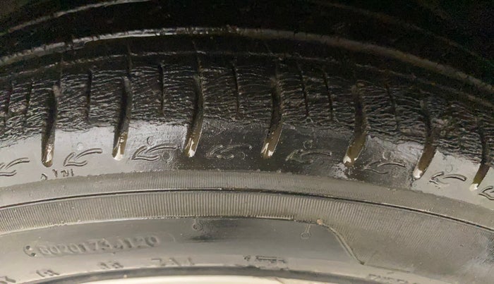 2020 Hyundai AURA S 1.2 AMT, Petrol, Automatic, 41,247 km, Left Front Tyre Tread