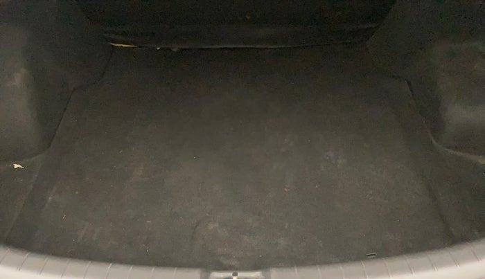 2020 Hyundai AURA S 1.2 AMT, Petrol, Automatic, 41,247 km, Boot Inside