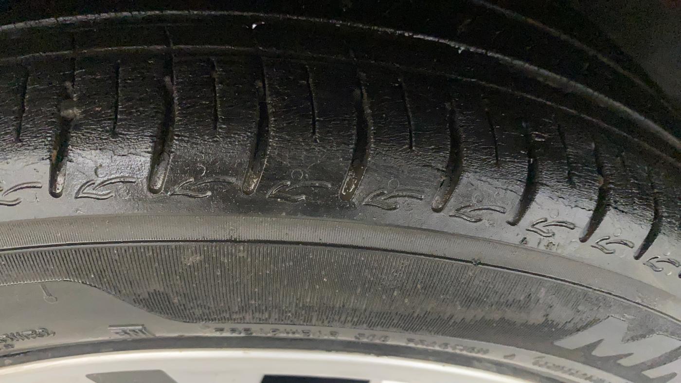 2020 Hyundai AURA S 1.2 AMT, Petrol, Automatic, 41,247 km, Right Rear Tyre Tread
