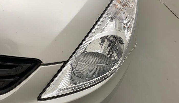 2014 Maruti Swift Dzire VXI, Petrol, Manual, 49,339 km, Left headlight - Minor scratches