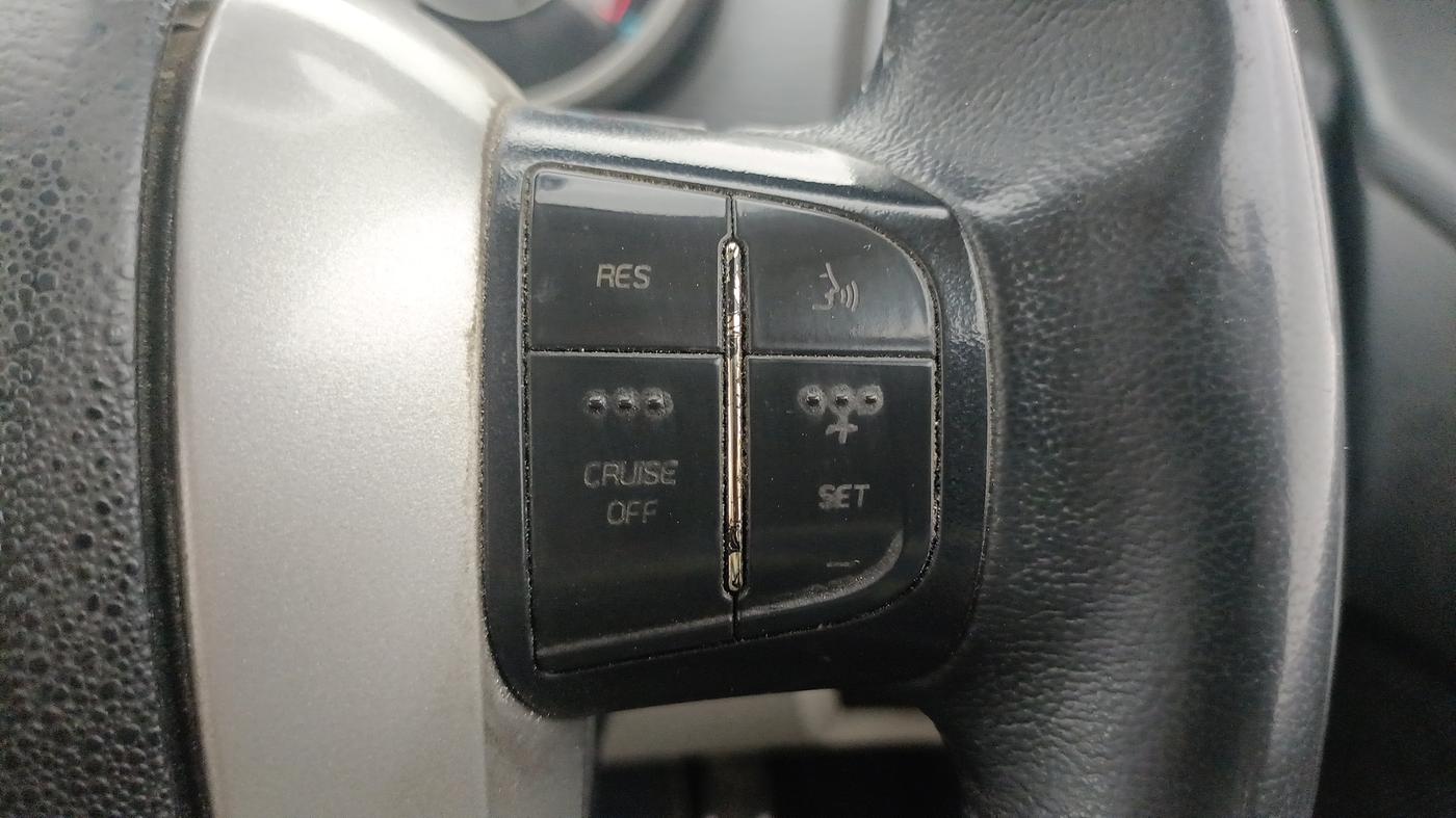 2017 Mahindra XUV500 W10 AT 1.99, Diesel, Automatic, 96,678 km, Adaptive Cruise Control