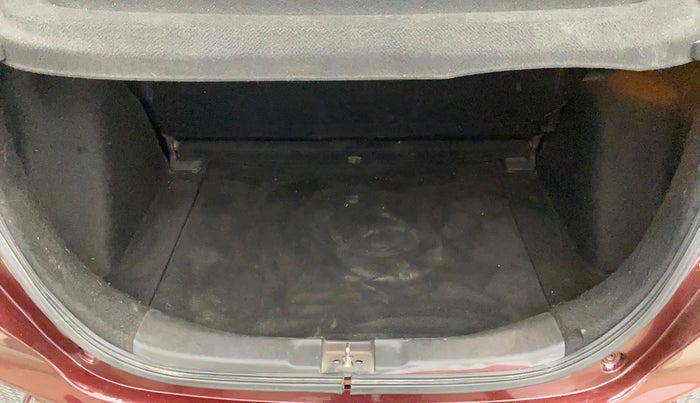 2018 Honda Jazz 1.2L I-VTEC V, Petrol, Manual, 83,342 km, Boot Inside