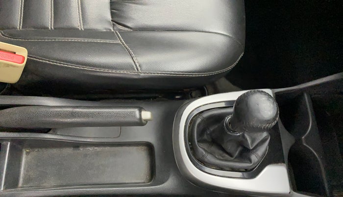 2018 Honda Jazz 1.2L I-VTEC V, Petrol, Manual, 83,342 km, Gear Lever