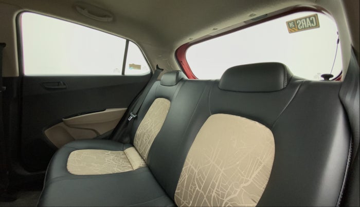 2018 Hyundai Grand i10 MAGNA 1.2 KAPPA VTVT, Petrol, Manual, 31,822 km, Right Side Rear Door Cabin