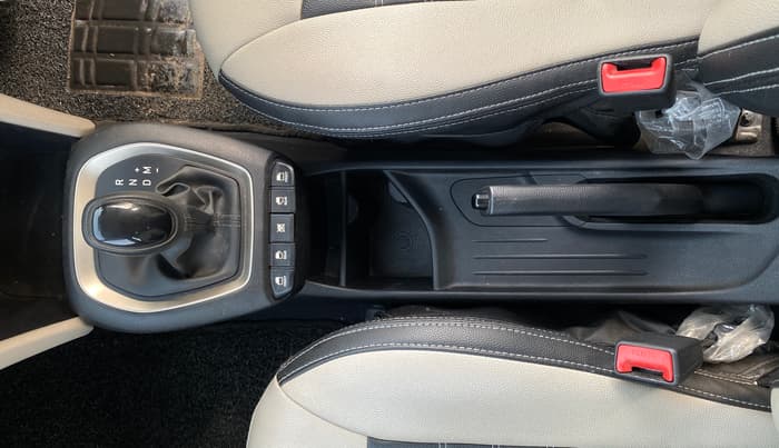 2021 Hyundai NEW SANTRO SPORTZ AMT, Petrol, Automatic, 18,253 km, Gear Lever