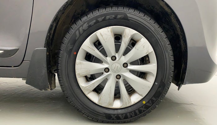 2017 Maruti Baleno DELTA PETROL 1.2, Petrol, Manual, 51,147 km, Right Front Wheel