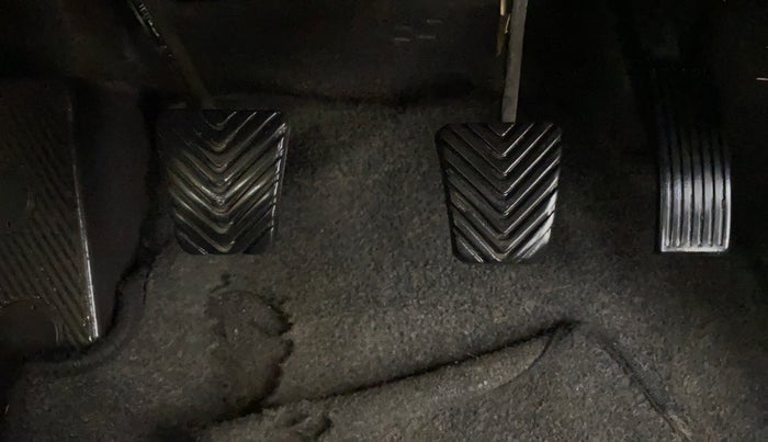 2014 Hyundai Verna FLUIDIC 1.6 VTVT SX, Petrol, Manual, 81,762 km, Pedals