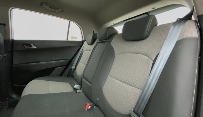 2017 Hyundai Creta 1.6 CRDI SX PLUS AUTO, Diesel, Automatic, 66,506 km, Right Side Rear Door Cabin