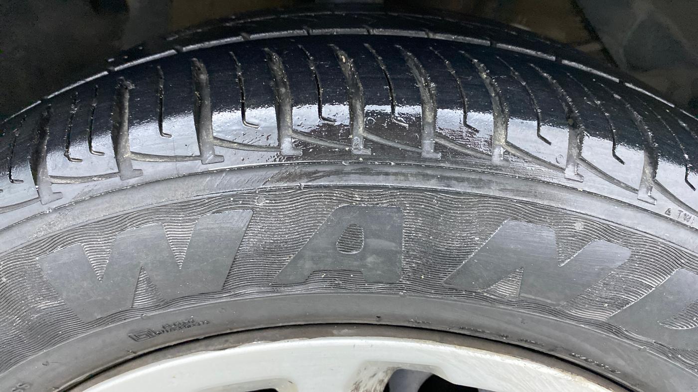 2018 Maruti Vitara Brezza VDI OPT, Diesel, Manual, 71,374 km, Right Front Tyre Tread