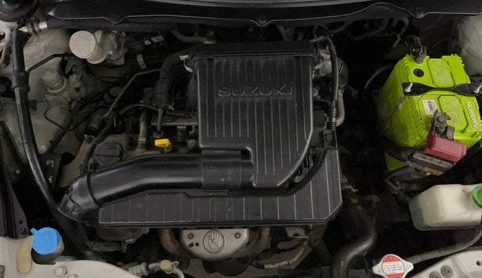 2013 Maruti Swift VXI, Petrol, Manual, 64,228 km, Engine View