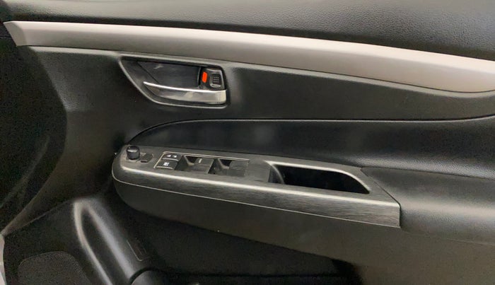 2018 Maruti Ciaz S 1.4 MT PETROL, Petrol, Manual, 98,497 km, Driver Side Door Panels Control