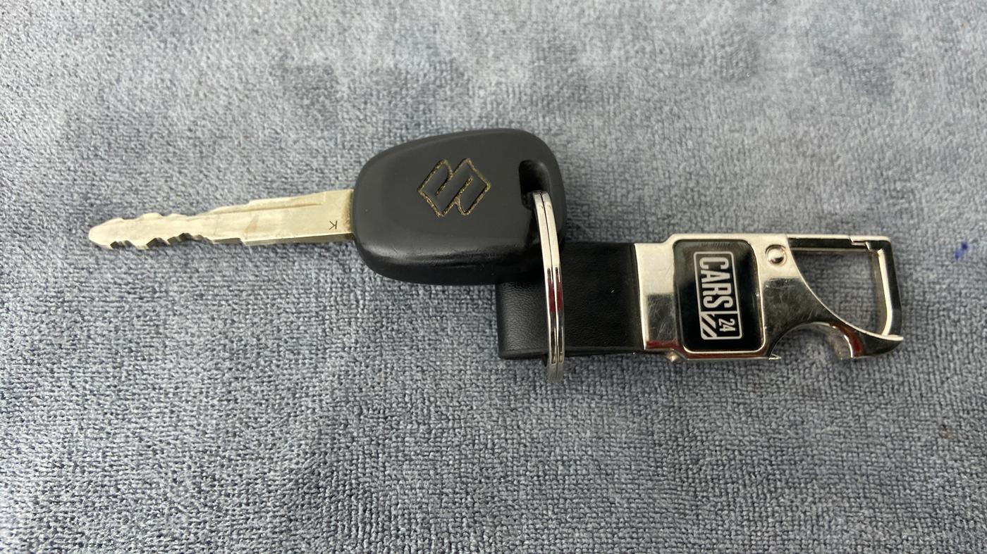 2019 Maruti New Wagon-R LXI CNG 1.0 L, CNG, Manual, 72,103 km, Key Close Up