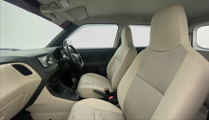 2019 Maruti New Wagon-R LXI CNG 1.0 L, CNG, Manual, 72,103 km, Right Side Front Door Cabin