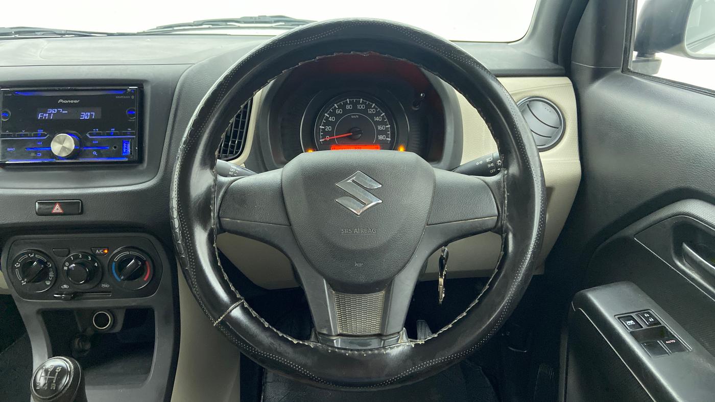 2019 Maruti New Wagon-R LXI CNG 1.0 L, CNG, Manual, 72,103 km, Steering Wheel Close Up