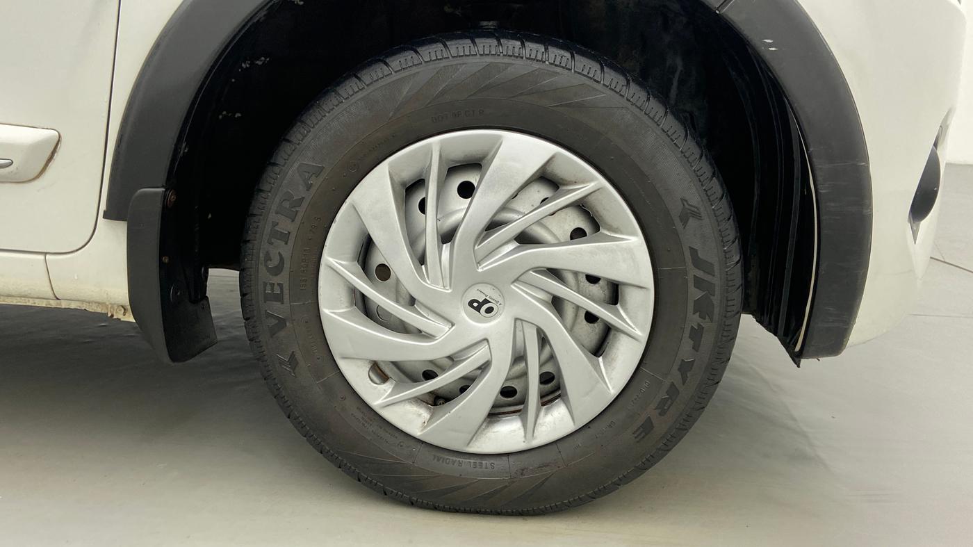 2019 Maruti New Wagon-R LXI CNG 1.0 L, CNG, Manual, 72,103 km, Right Front Wheel