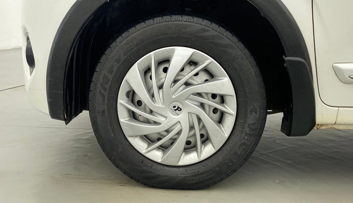 2019 Maruti New Wagon-R LXI CNG 1.0 L, CNG, Manual, 72,103 km, Left Front Wheel
