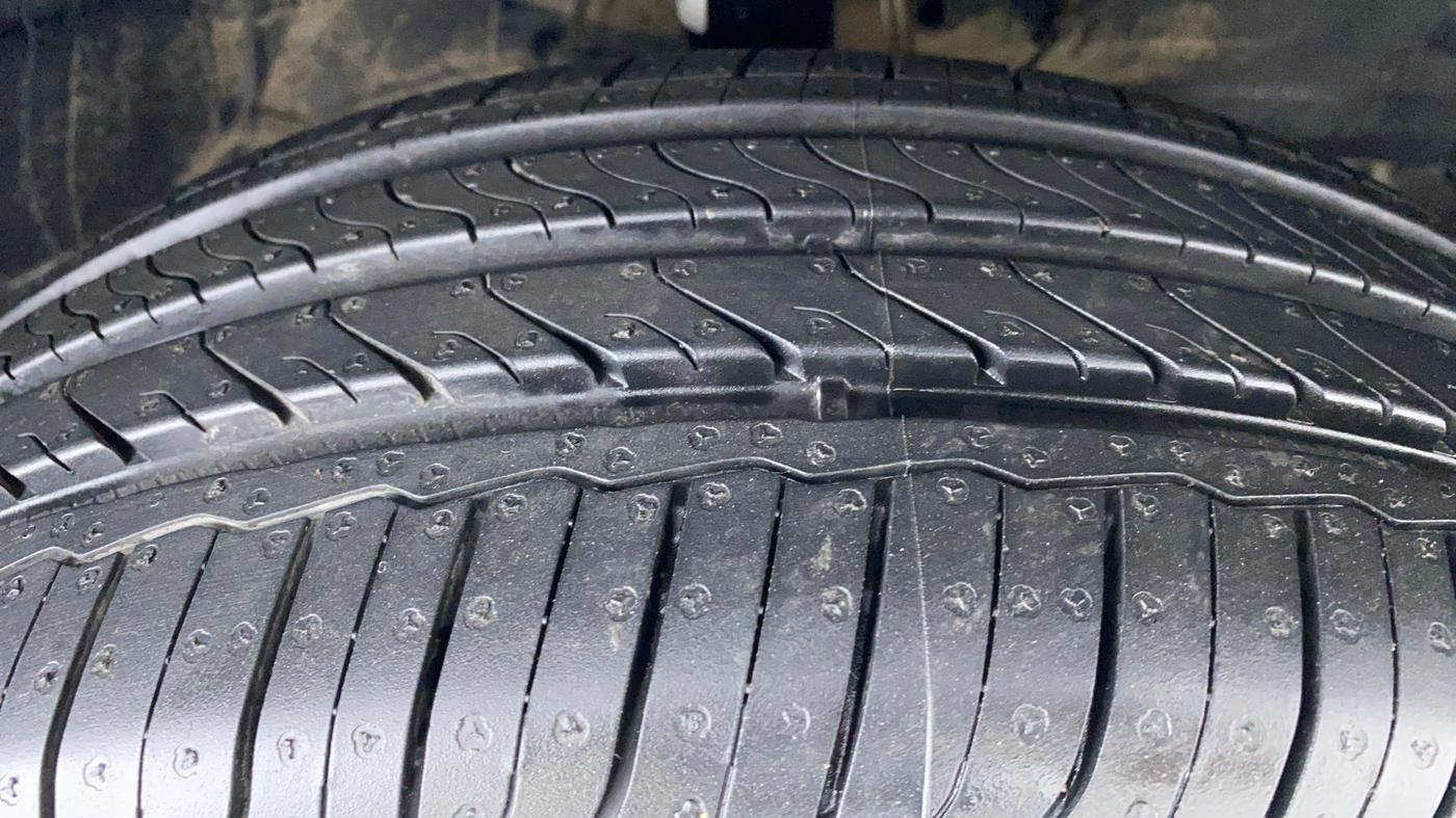 2020 Maruti Baleno SIGMA PETROL 1.2, Petrol, Manual, 36,300 km, Right Front Tyre Tread