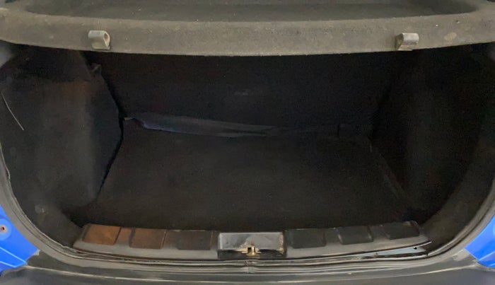 2020 Tata NEXON XM PETROL, Petrol, Manual, 97,067 km, Boot Inside