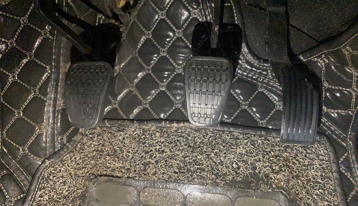 2020 Tata NEXON XM PETROL, Petrol, Manual, 97,067 km, Pedals