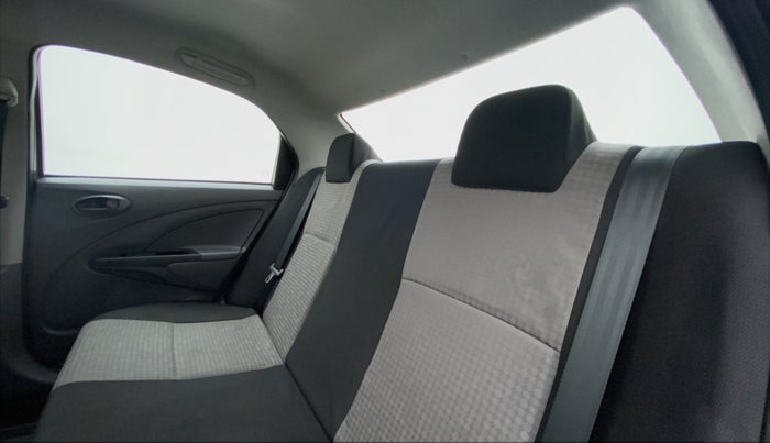 2013 Toyota Etios G, Petrol, Manual, 42,232 km, Right Side Rear Door Cabin