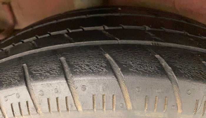 2020 Maruti Celerio ZXI (O), Petrol, Manual, 36,085 km, Right Rear Tyre Tread
