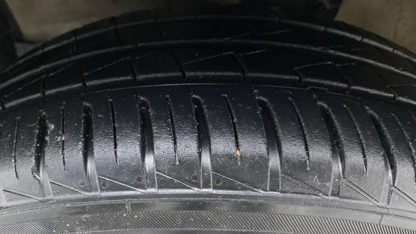 2017 Maruti Celerio ZXI OPT AMT, Petrol, Automatic, 49,599 km, Left Front Tyre Tread