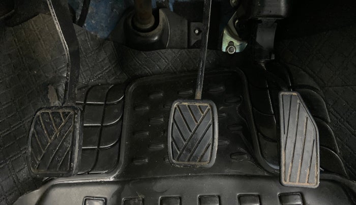 2020 Maruti New Wagon-R LXI CNG 1.0, CNG, Manual, 61,785 km, Pedals