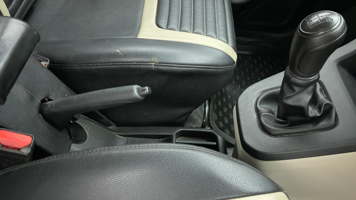 2020 Maruti New Wagon-R LXI CNG 1.0, CNG, Manual, 61,785 km, Gear Lever