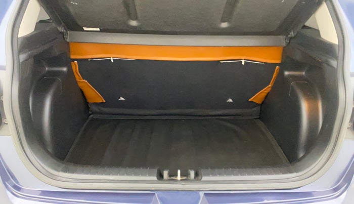 2021 Hyundai VENUE SX 1.0 TURBO IMT, Petrol, Manual, 40,032 km, Boot Inside