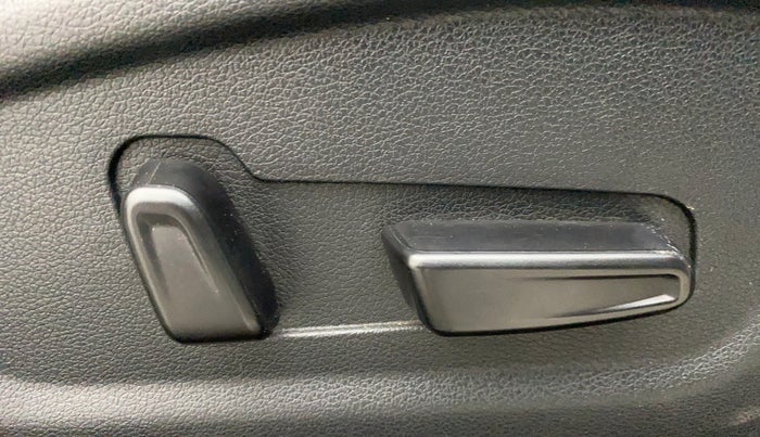 2022 Hyundai Creta SX (O) IVT 1.5 PETROL, Petrol, Automatic, 25,108 km, Driver Side Adjustment Panel