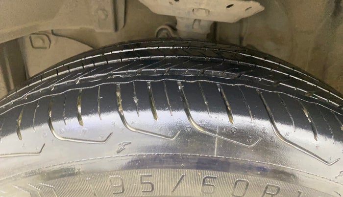 2018 Honda BR-V 1.5L I-VTEC S, Petrol, Manual, 29,807 km, Left Front Tyre Tread