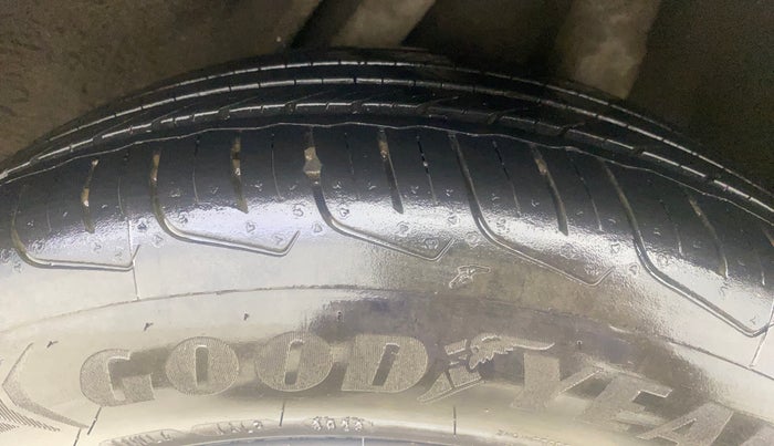 2018 Honda BR-V 1.5L I-VTEC S, Petrol, Manual, 29,807 km, Left Rear Tyre Tread