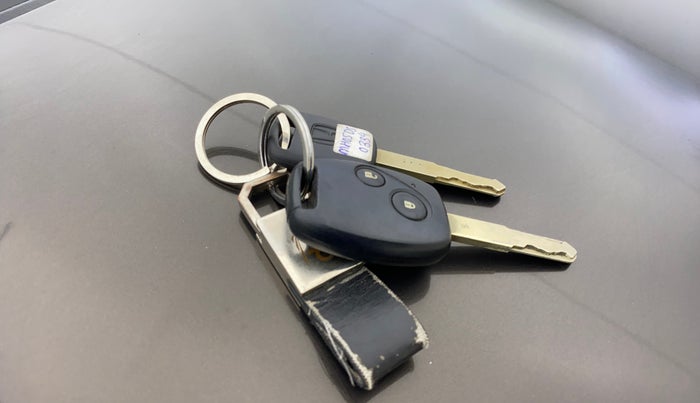 2018 Honda BR-V 1.5L I-VTEC S, Petrol, Manual, 29,807 km, Key Close Up