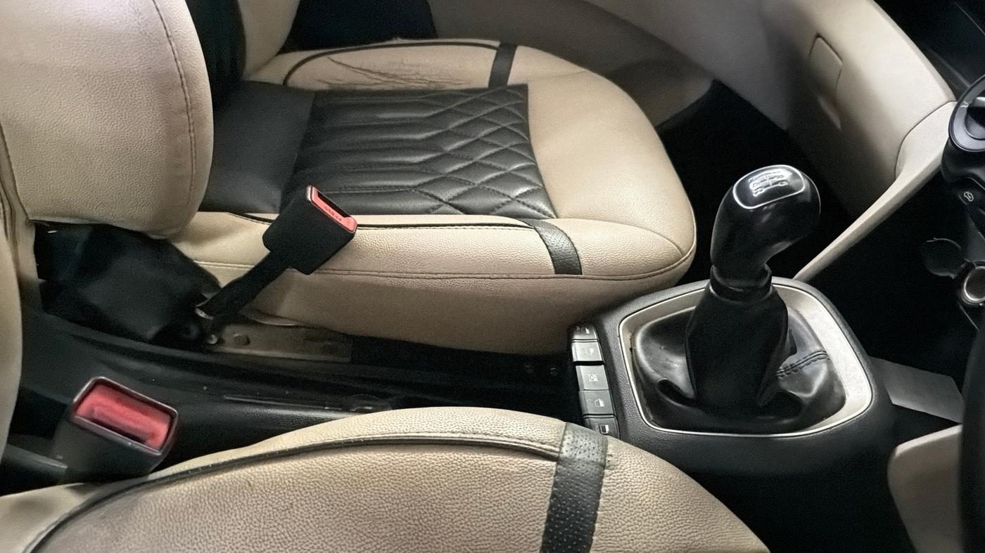 2018 Hyundai NEW SANTRO SPORTZ MT, Petrol, Manual, 1,09,494 km, Gear Lever