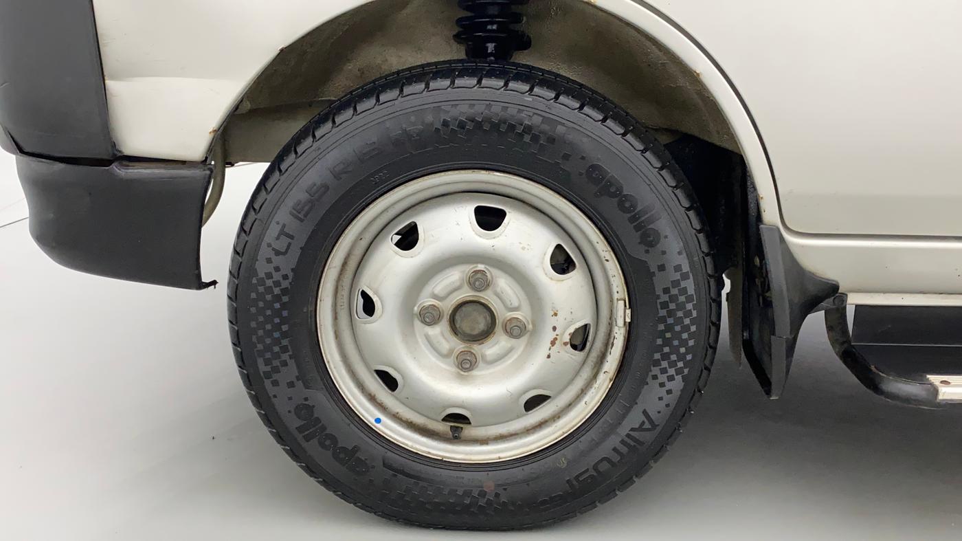 2018 Maruti Eeco 5 STR WITH A/C+HTR, CNG, Manual, 55,045 km, Left Front Wheel