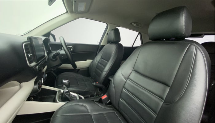 2022 Hyundai VENUE S (O) 1.0 TURBO IMT, Petrol, Manual, 24,228 km, Right Side Front Door Cabin