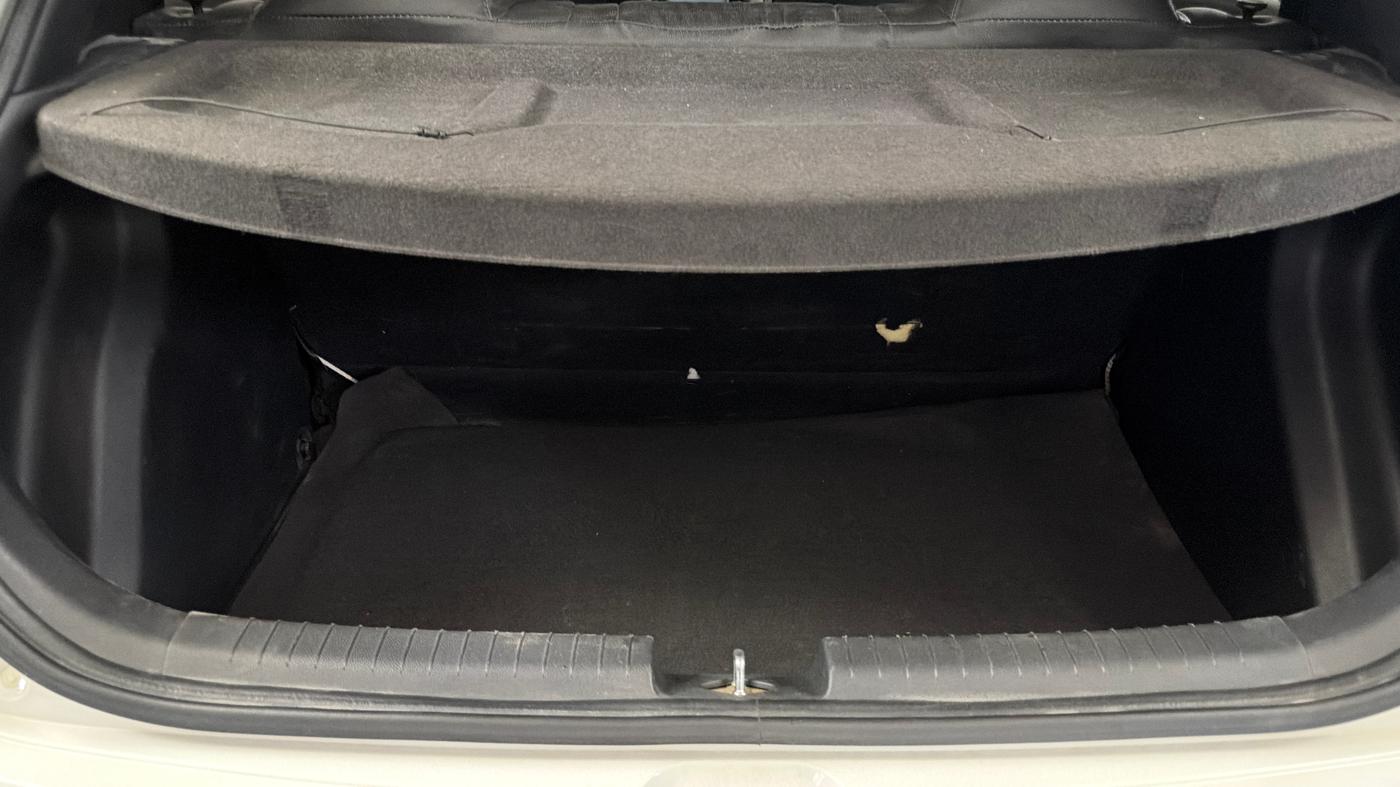 2017 Hyundai Elite i20 ASTA 1.2, Petrol, Manual, 42,780 km, Boot Inside