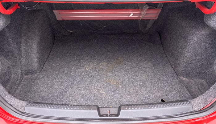 2018 Volkswagen Vento HIGHLINE TDI AT, Diesel, Automatic, 54,029 km, Boot Inside