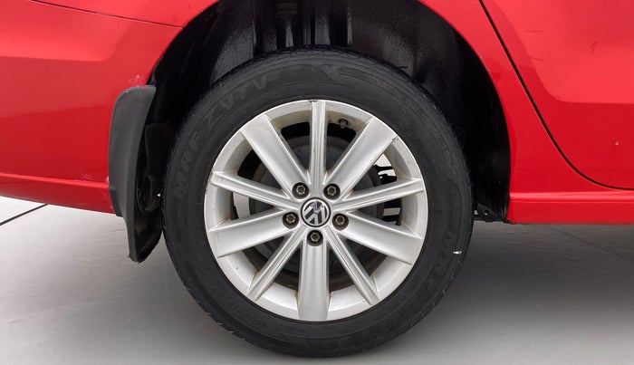 2018 Volkswagen Vento HIGHLINE TDI AT, Diesel, Automatic, 54,029 km, Right Rear Wheel
