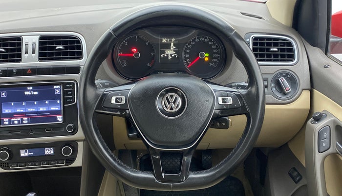 2018 Volkswagen Vento HIGHLINE TDI AT, Diesel, Automatic, 54,029 km, Steering Wheel Close Up