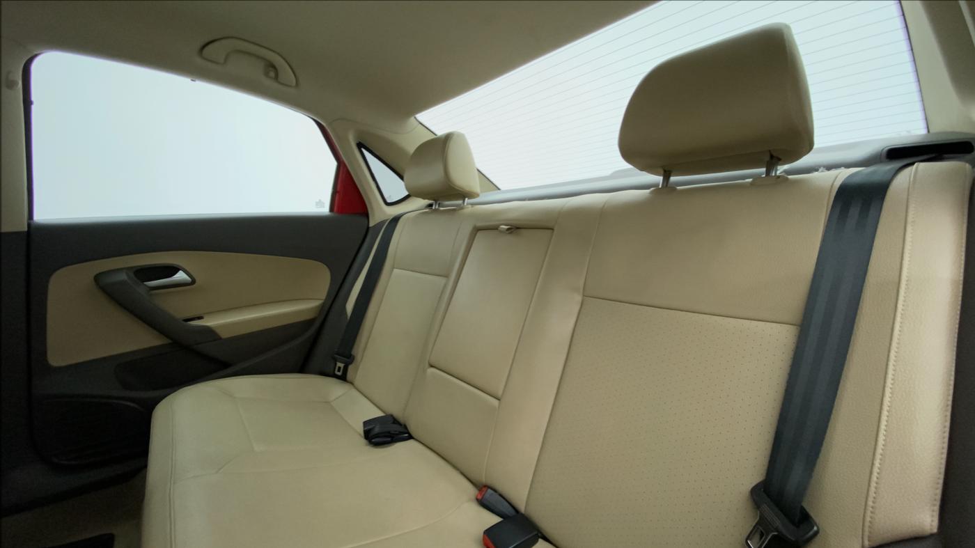 2018 Volkswagen Vento HIGHLINE TDI AT, Diesel, Automatic, 54,029 km, Right Side Rear Door Cabin