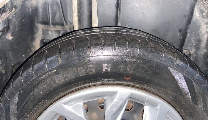 2016 Maruti Ertiga VDI SHVS, Diesel, Manual, 67,304 km, Right Rear Tyre Tread