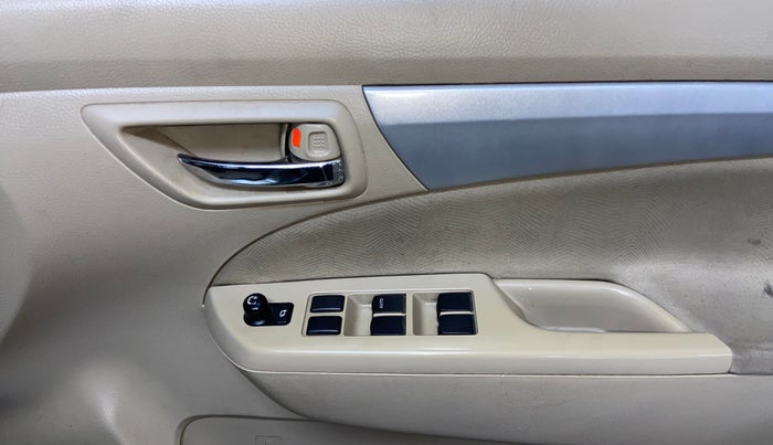 2016 Maruti Ertiga VDI SHVS, Diesel, Manual, 67,304 km, Driver Side Door Panels Control