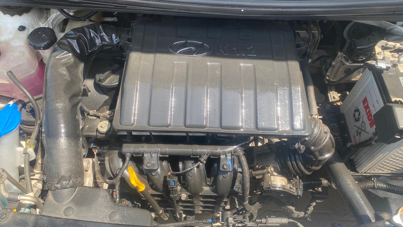 2023 Hyundai GRAND I10 NIOS SPORTZ 1.2 KAPPA VTVT DUAL TONE, Petrol, Manual, 24,438 km, Engine View