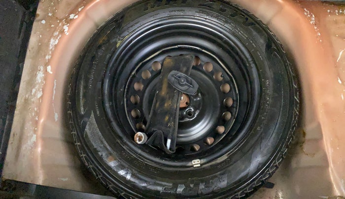 2017 Maruti Baleno ALPHA DIESEL 1.3, Diesel, Manual, 1,26,984 km, Spare Tyre